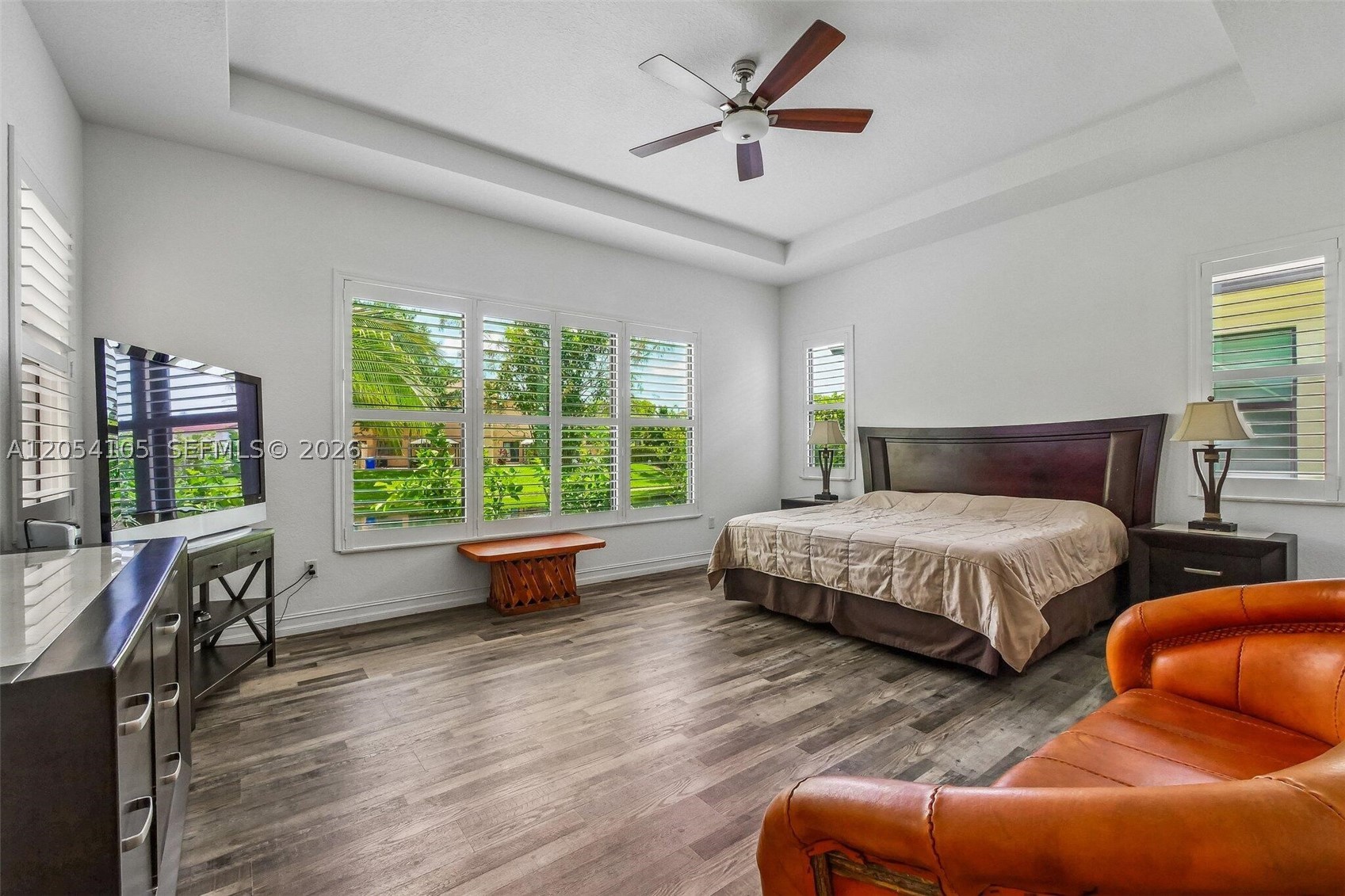 1053 SW 113th Way, Pembroke Pines FL 33025