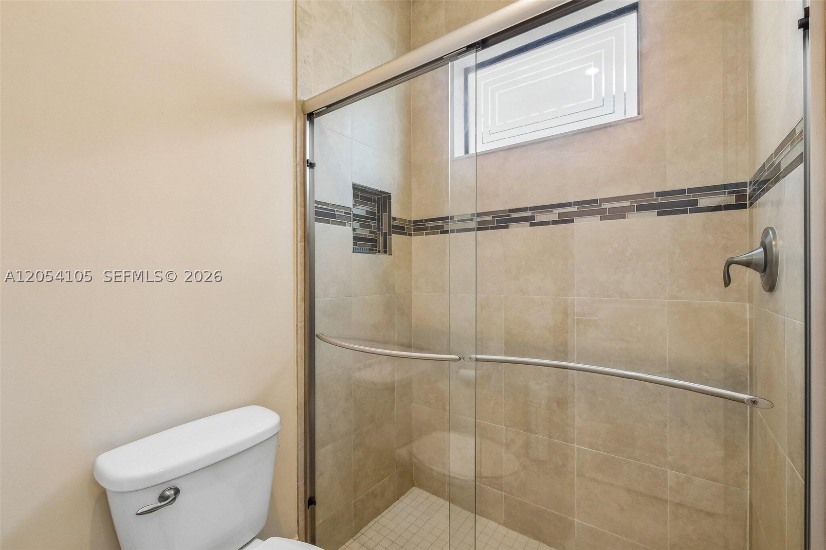 1053 SW 113th Way, Pembroke Pines FL 33025