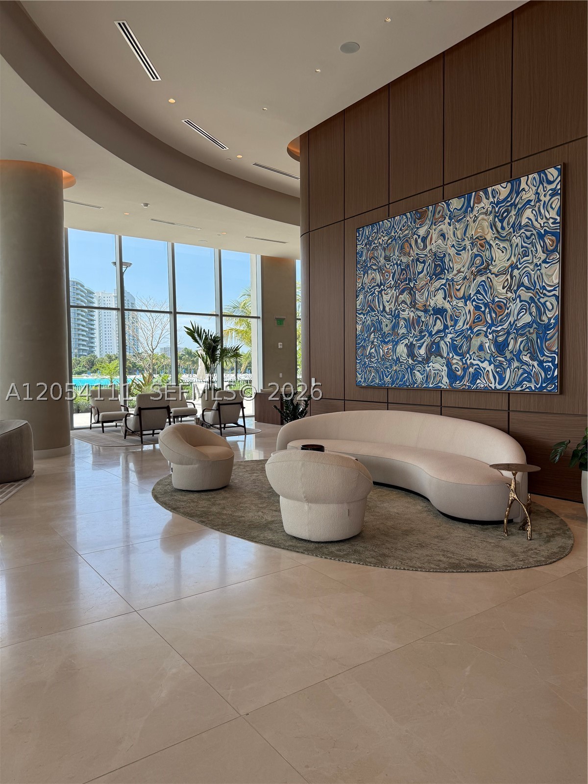 2411 Laguna Cir #910, Miami FL 33181