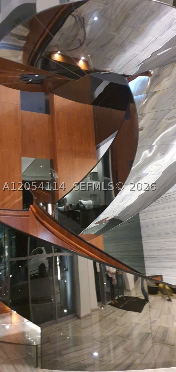 1300 Brickell Bay Dr #1107, Miami FL 33131