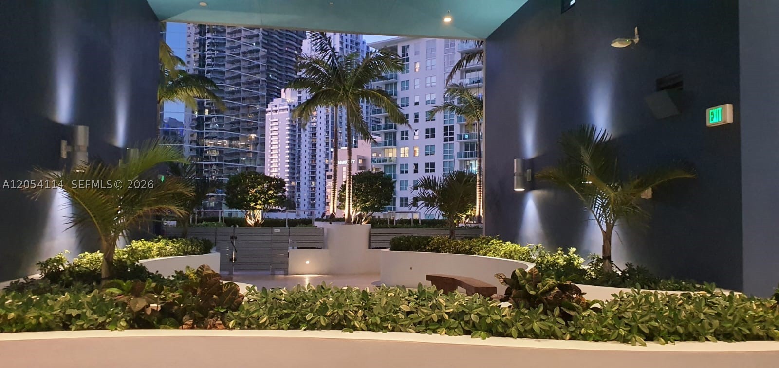 1300 Brickell Bay Dr #1107, Miami FL 33131