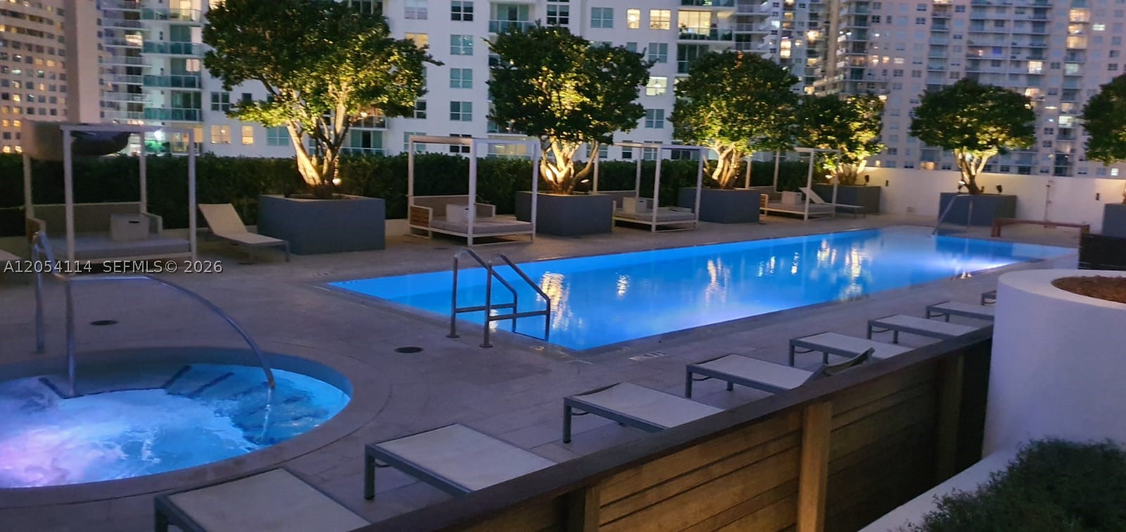 1300 Brickell Bay Dr #1107, Miami FL 33131