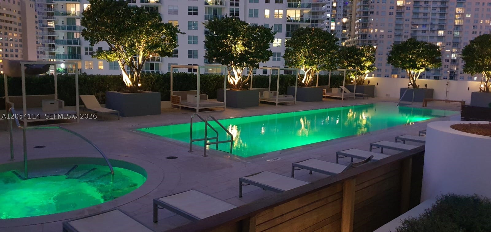 1300 Brickell Bay Dr #1107, Miami FL 33131