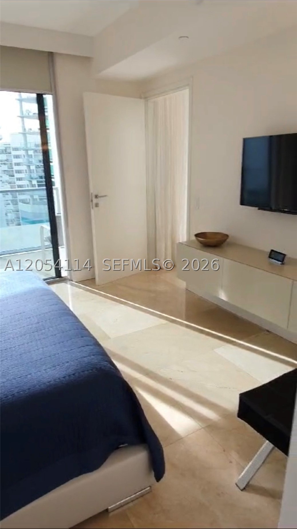 1300 Brickell Bay Dr #1107, Miami FL 33131