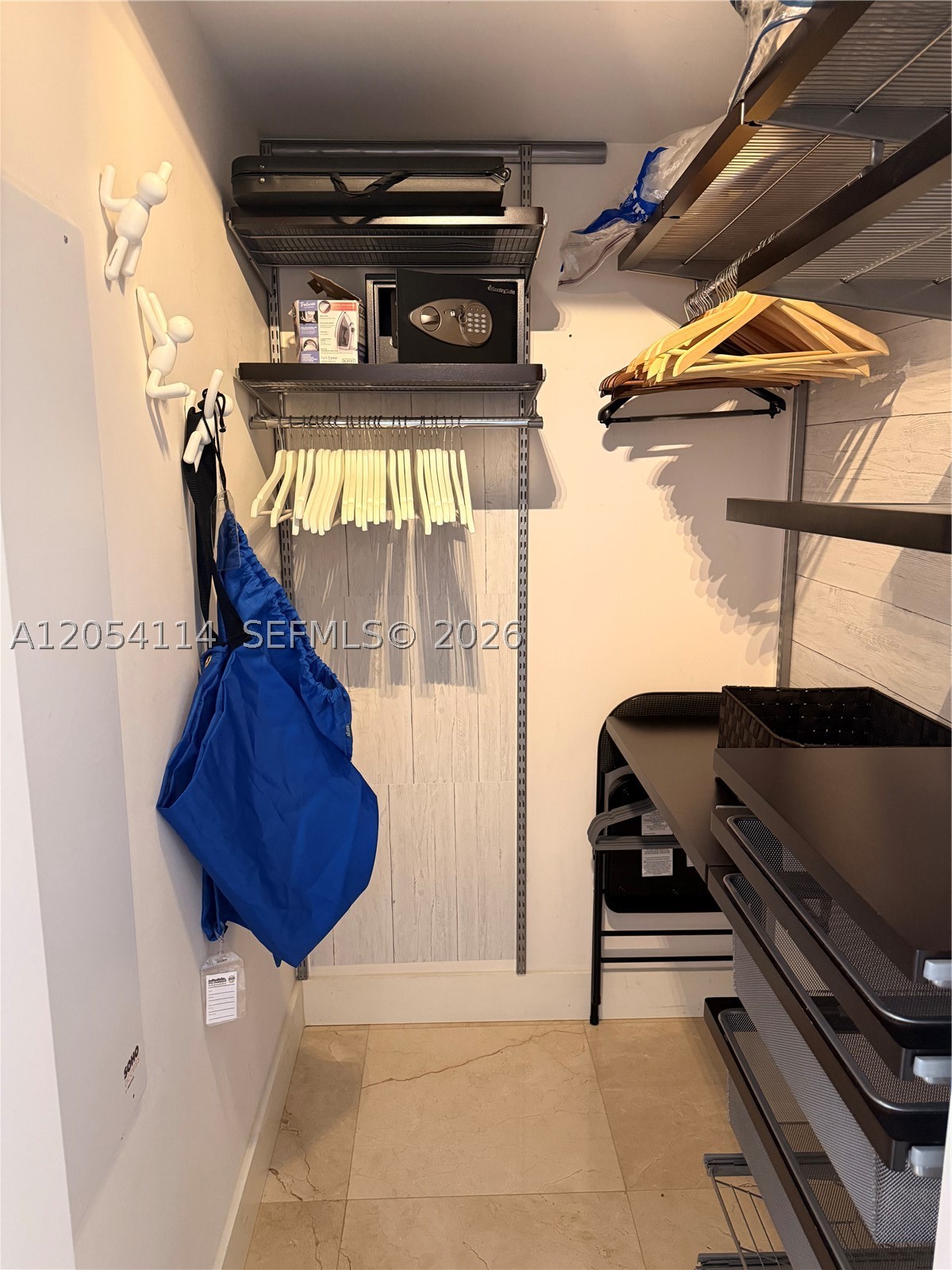 1300 Brickell Bay Dr #1107, Miami FL 33131
