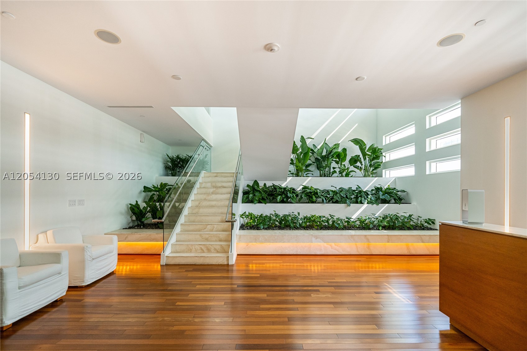 1040 Biscayne Blvd #3802, Miami FL 33132