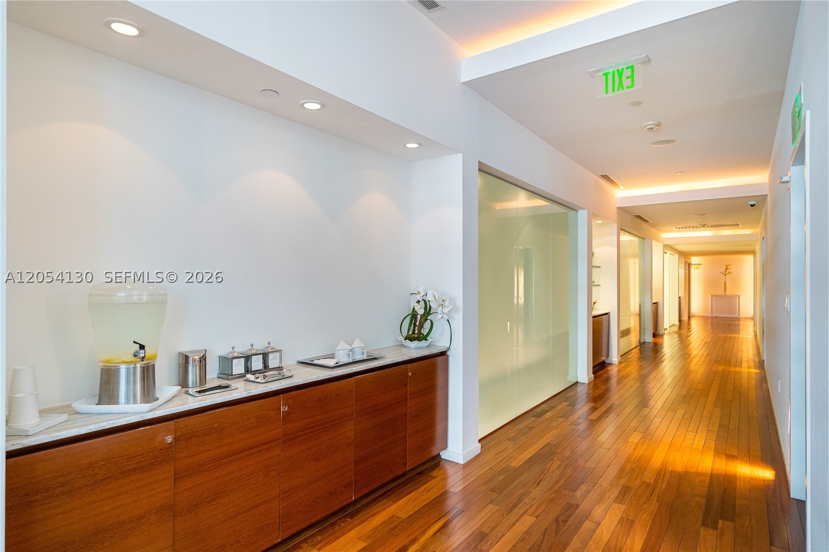 1040 Biscayne Blvd #3802, Miami FL 33132