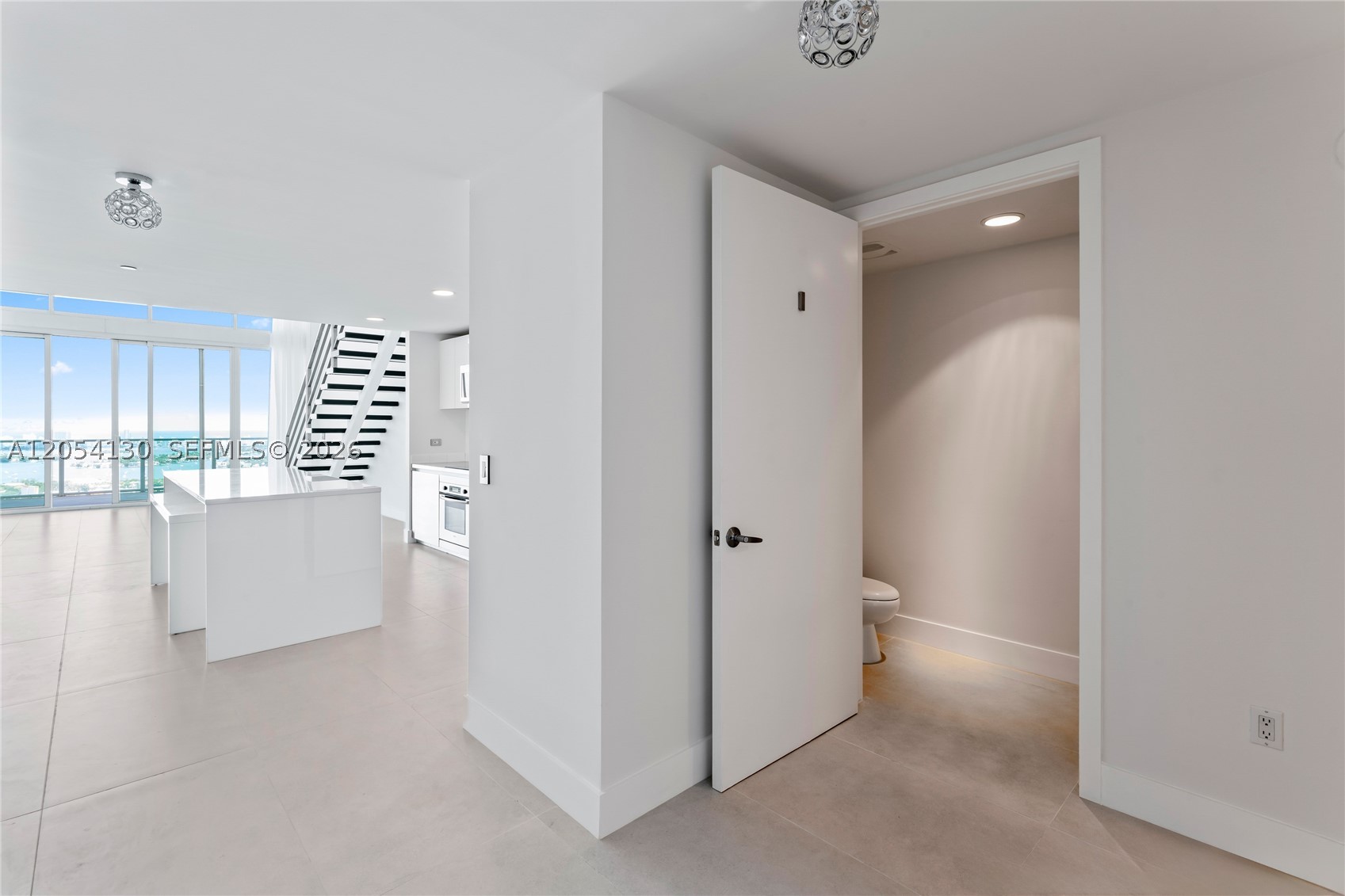 1040 Biscayne Blvd #3802, Miami FL 33132
