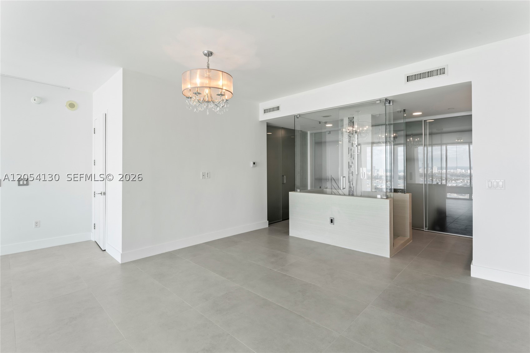 1040 Biscayne Blvd #3802, Miami FL 33132