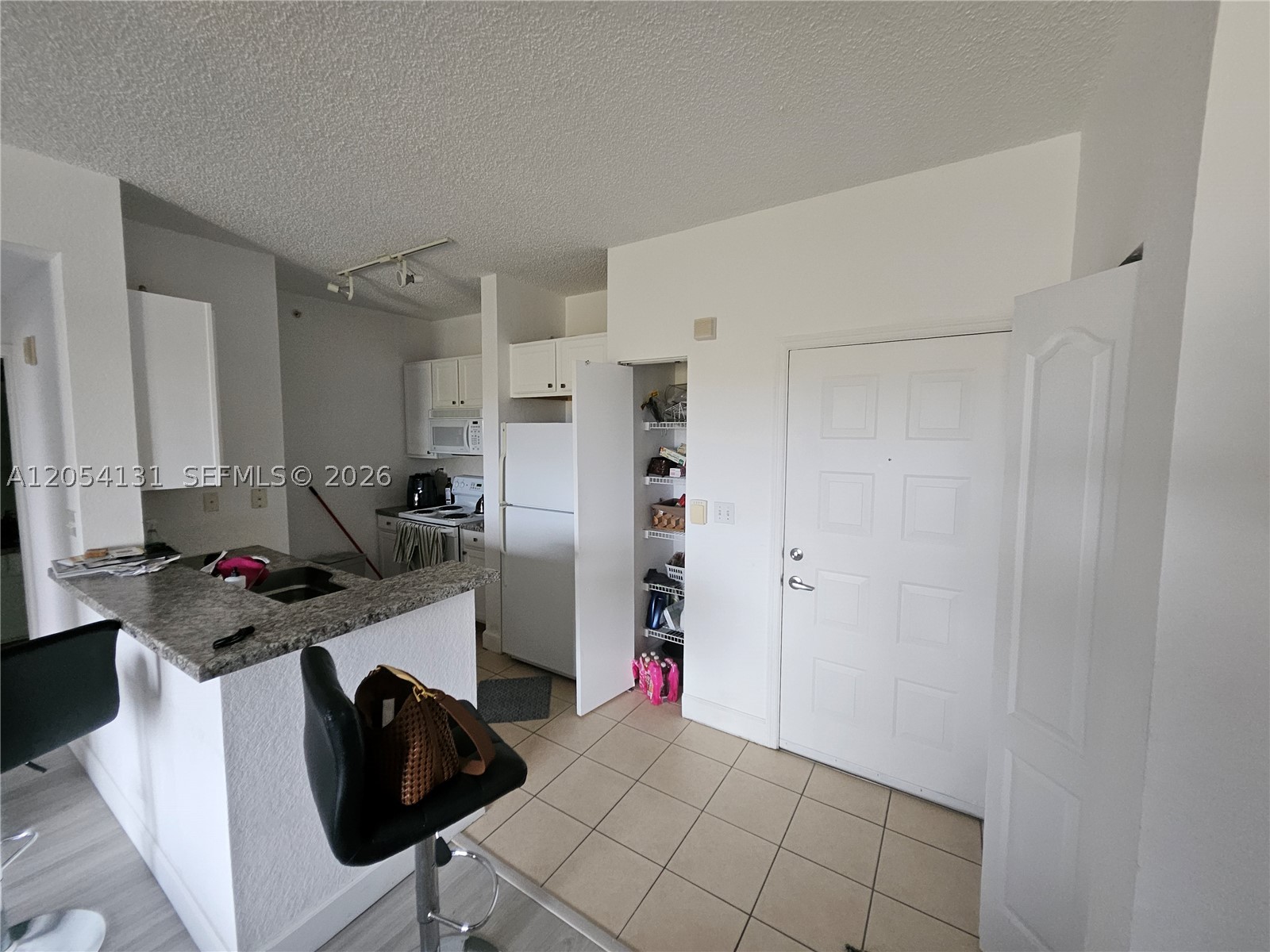 6001 SW 70th St #655, South Miami FL 33143