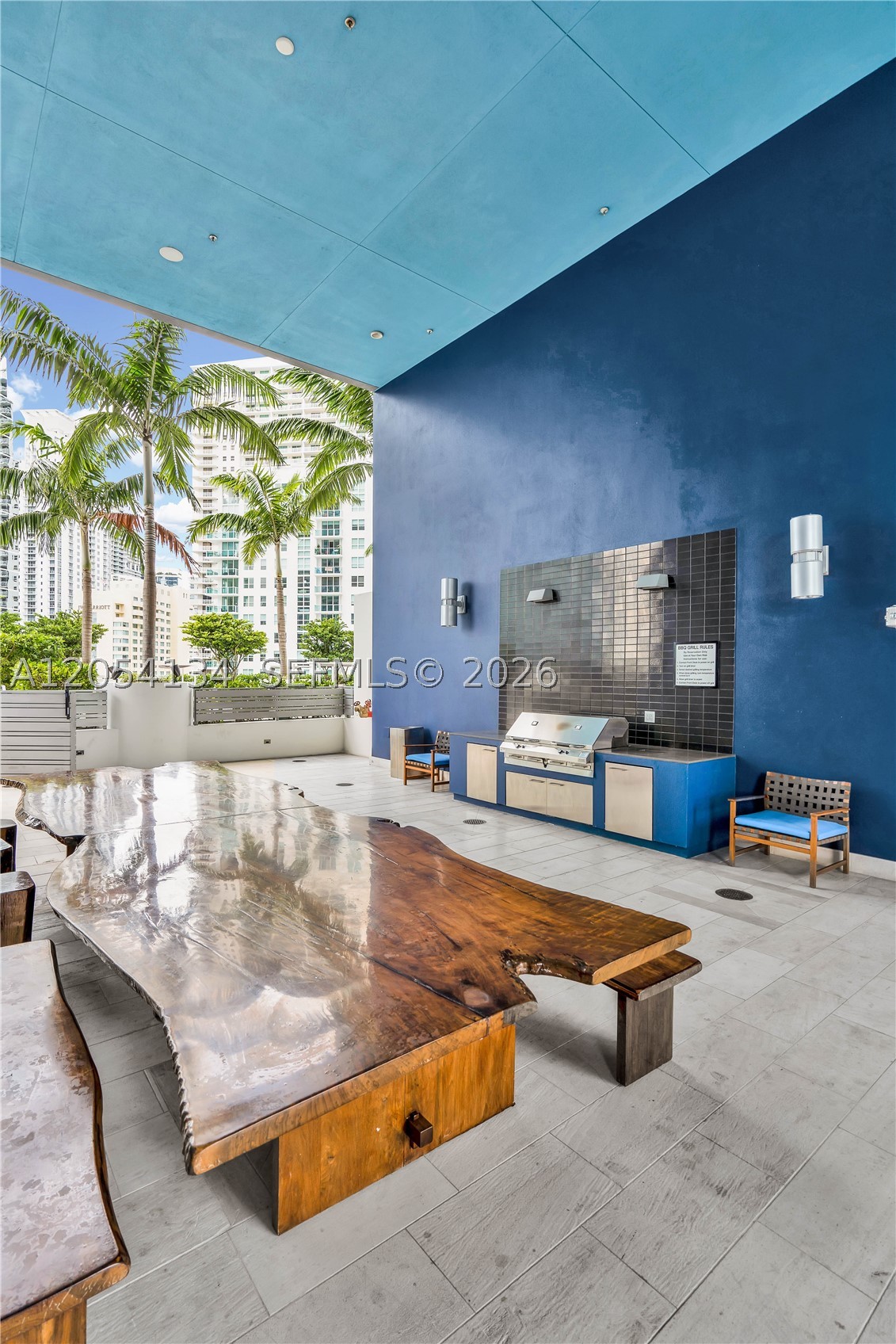 1300 Brickell Bay Dr #1110, Miami FL 33131