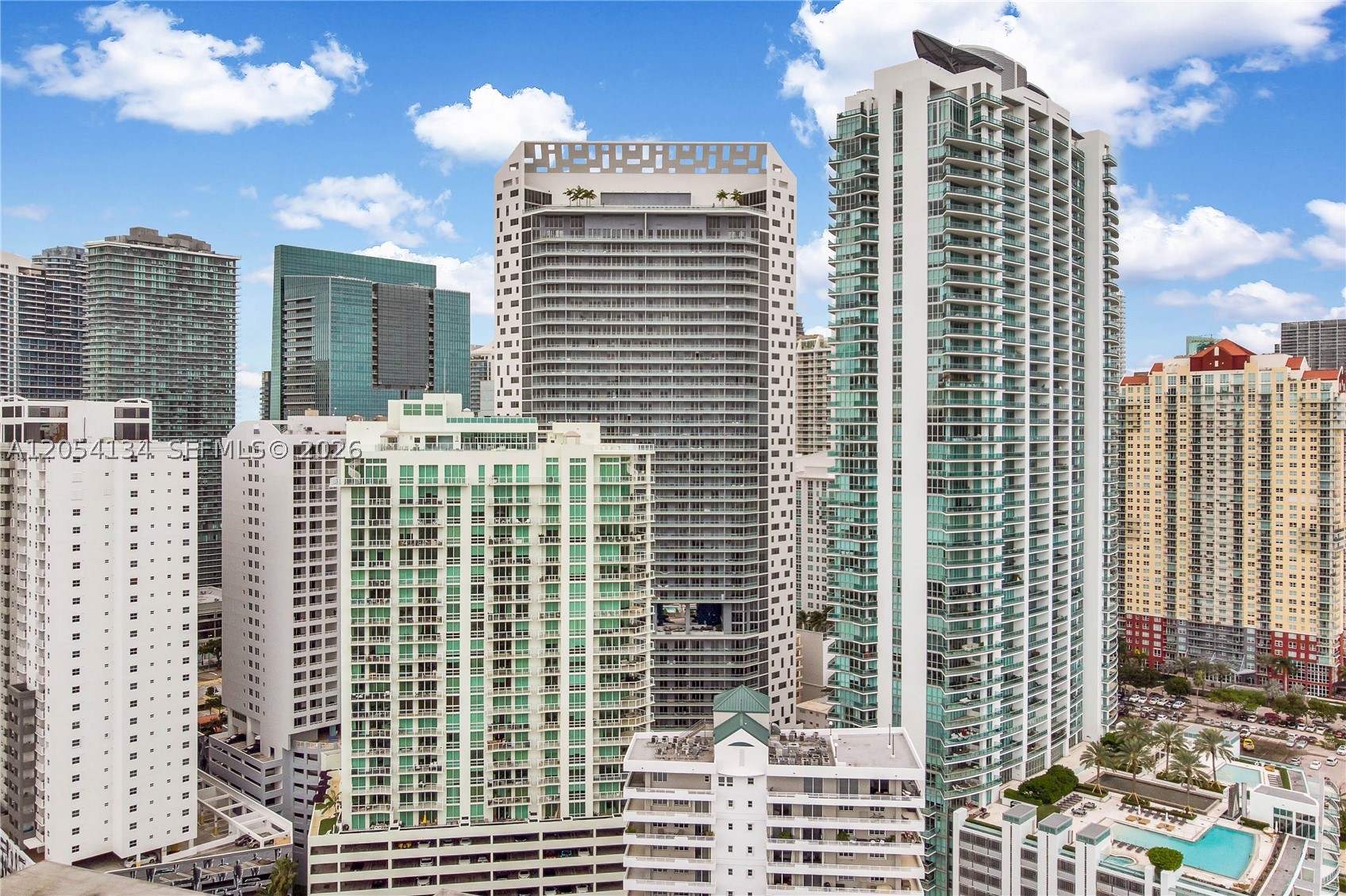 1300 Brickell Bay Dr #1110, Miami FL 33131