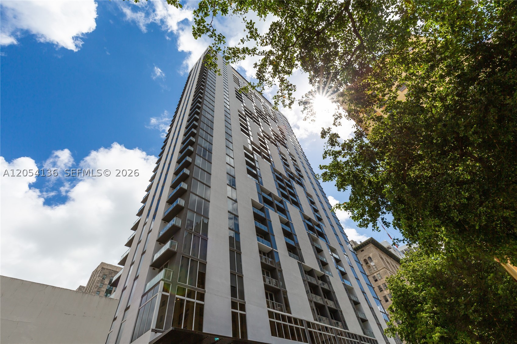 151 SE 1st St #1107, Miami FL 33131