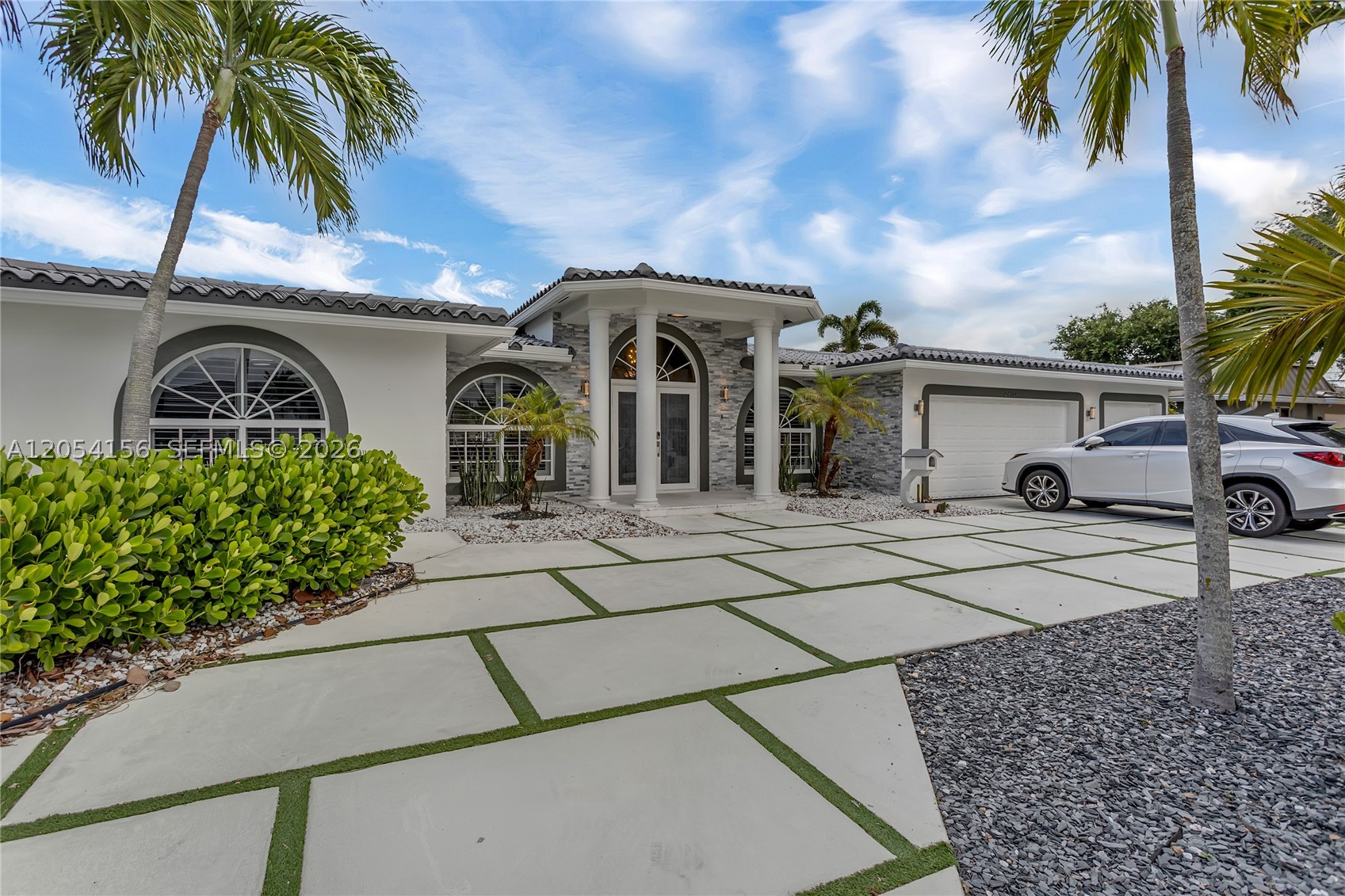 2920 NE 55th Pl, Fort Lauderdale FL 33308