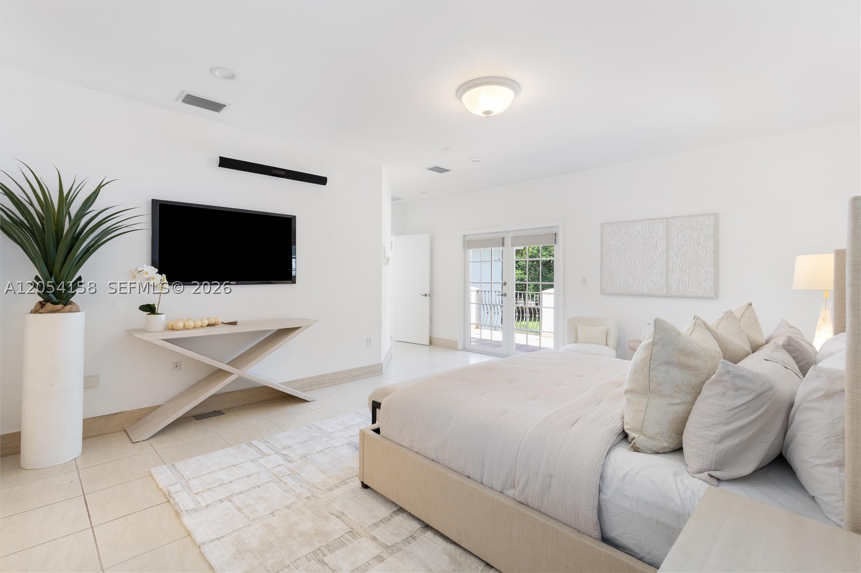 145 W Sunrise Ave, Coral Gables FL 33133