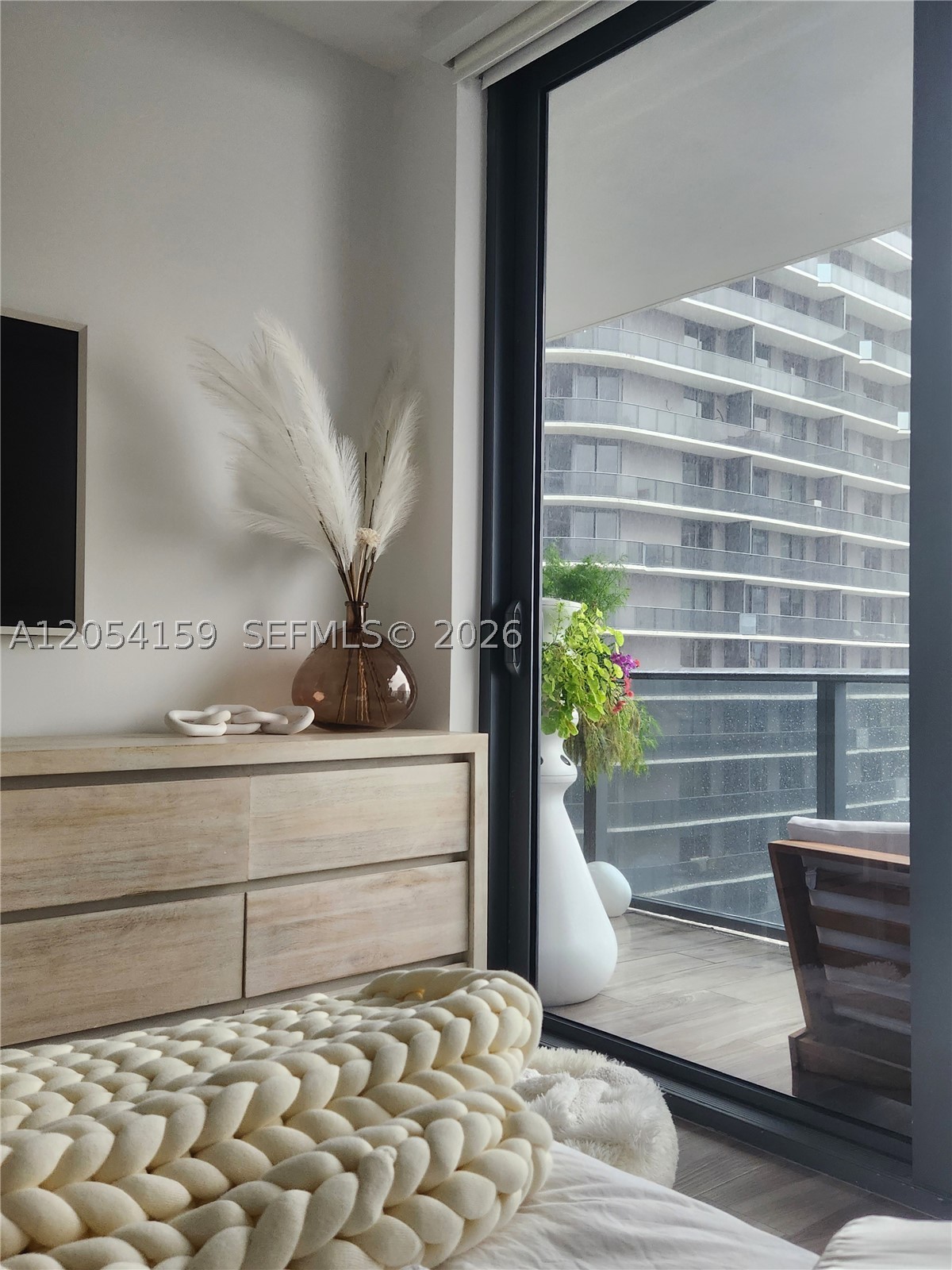 801 S Miami Ave #3810, Miami FL 33131