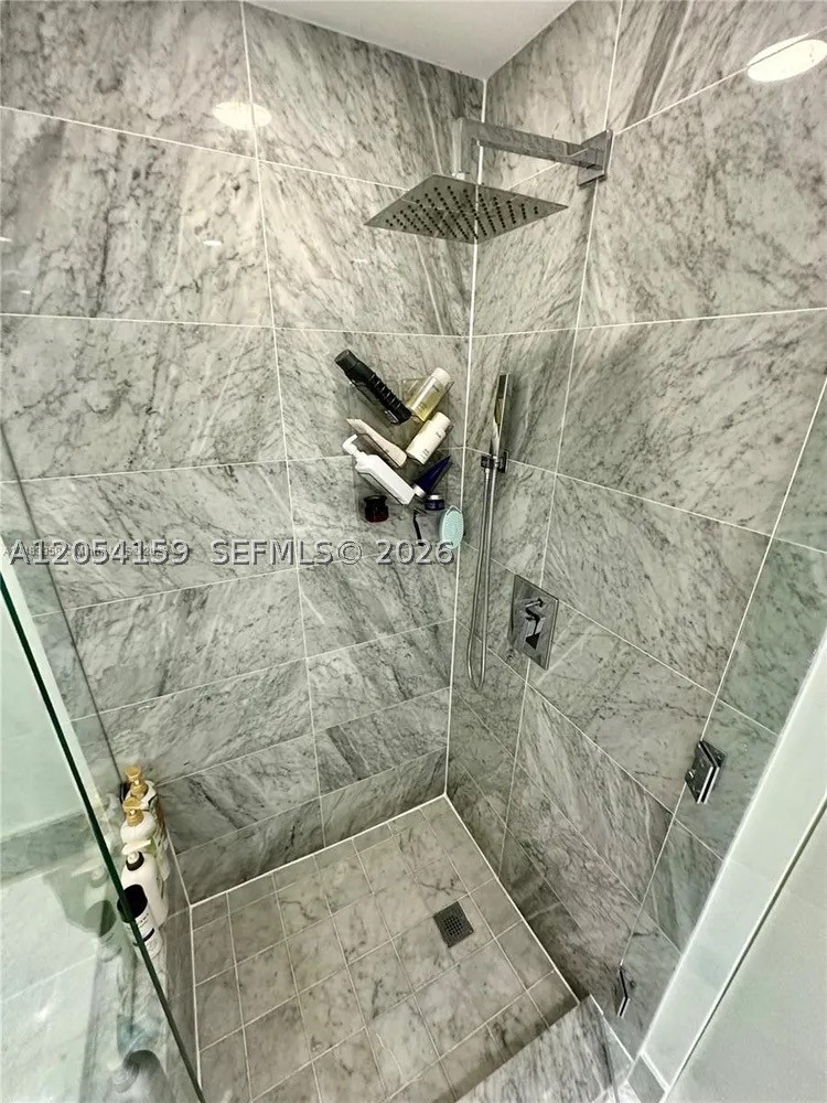 801 S Miami Ave #3810, Miami FL 33131