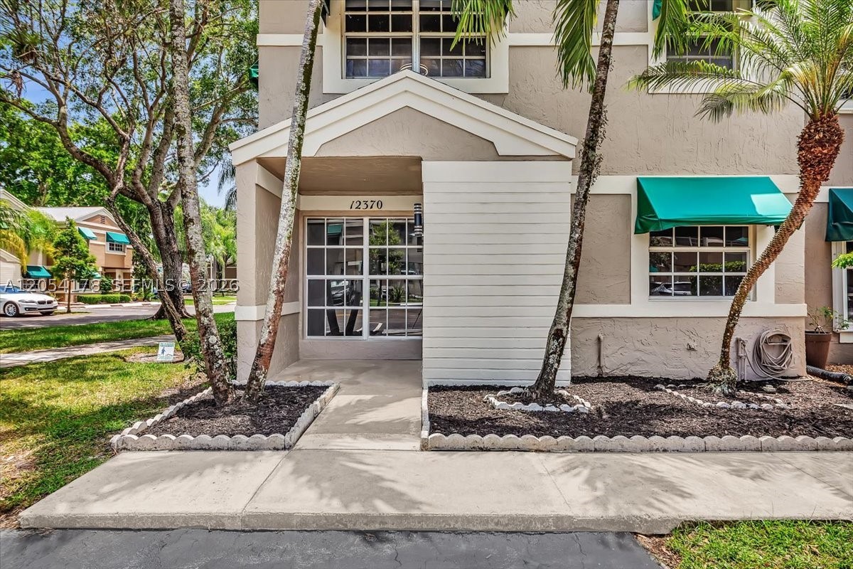 12370 SW 52nd St #0, Cooper City FL 33330