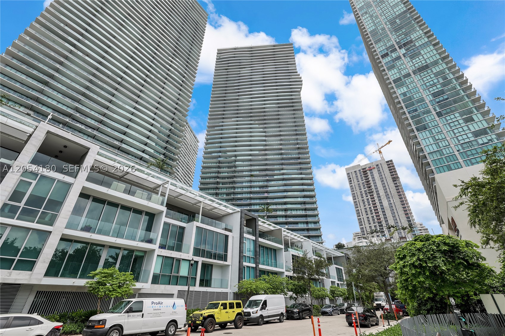 650 NE 32nd St #1507, Miami FL 33137