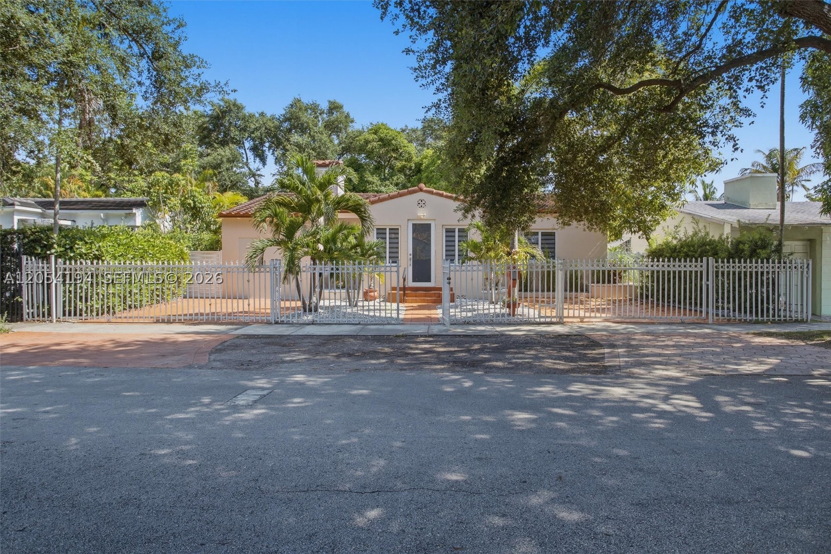 741 NE 81st St, Miami FL 33138