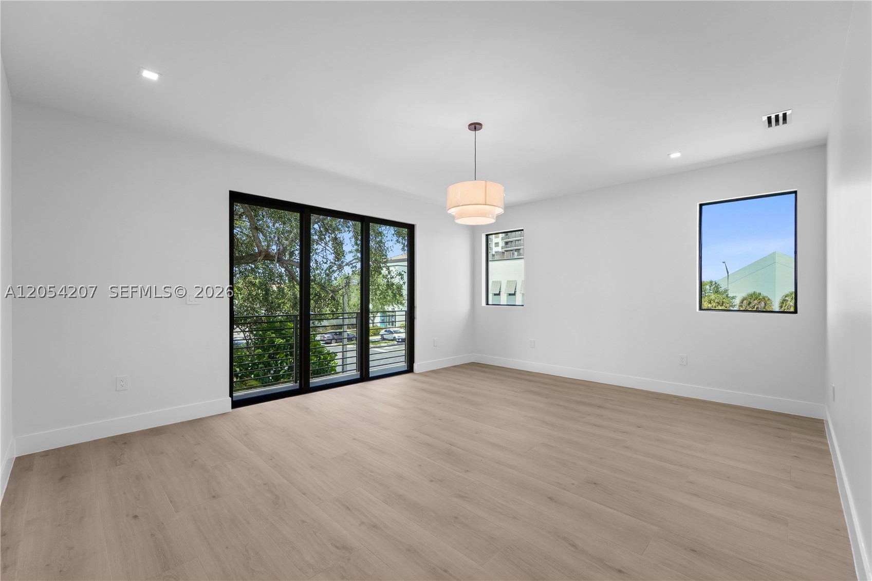 2735 SW 23rd Ter, Miami FL 33145