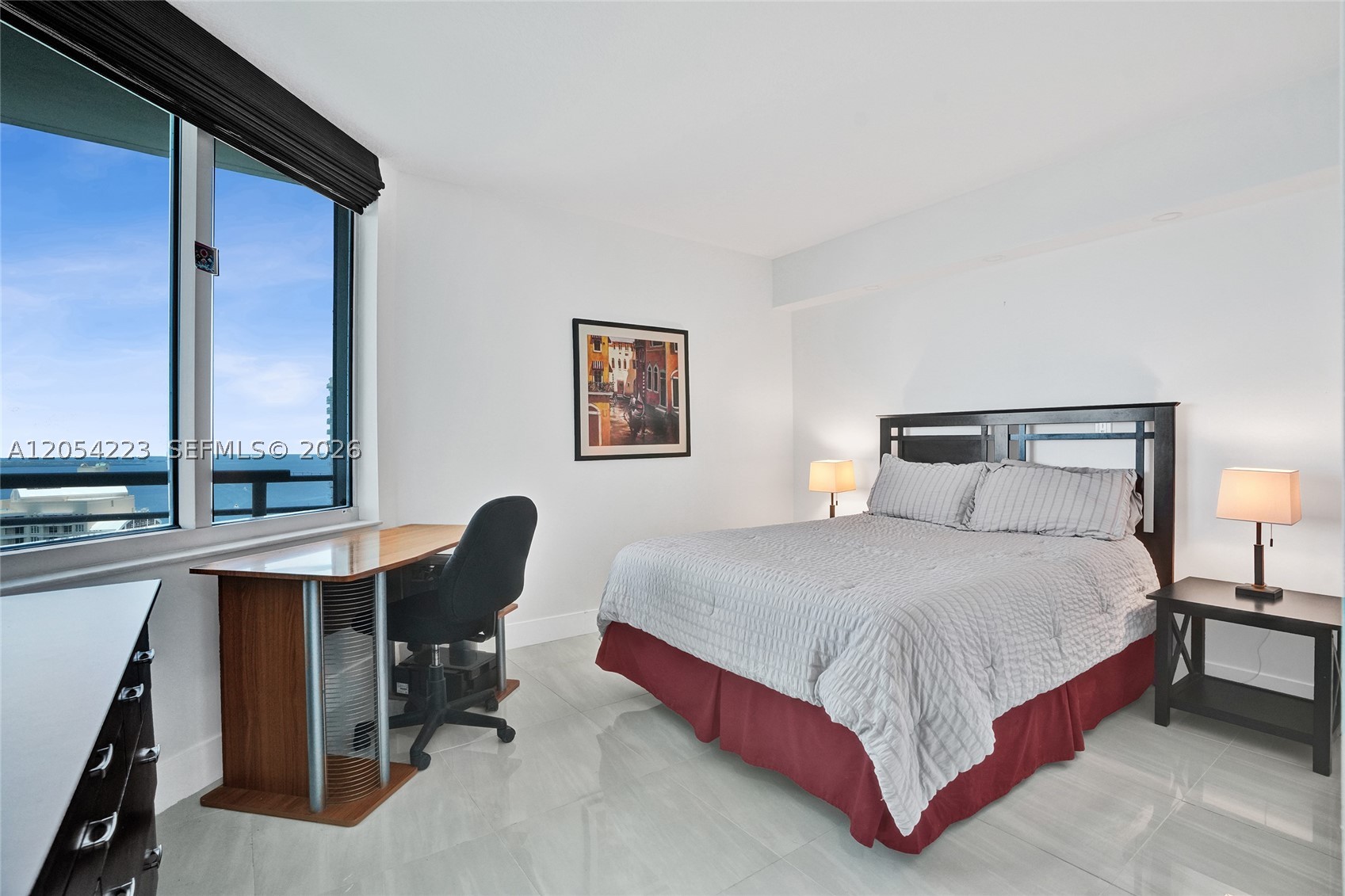 335 S Biscayne Blvd #3807, Miami FL 33131