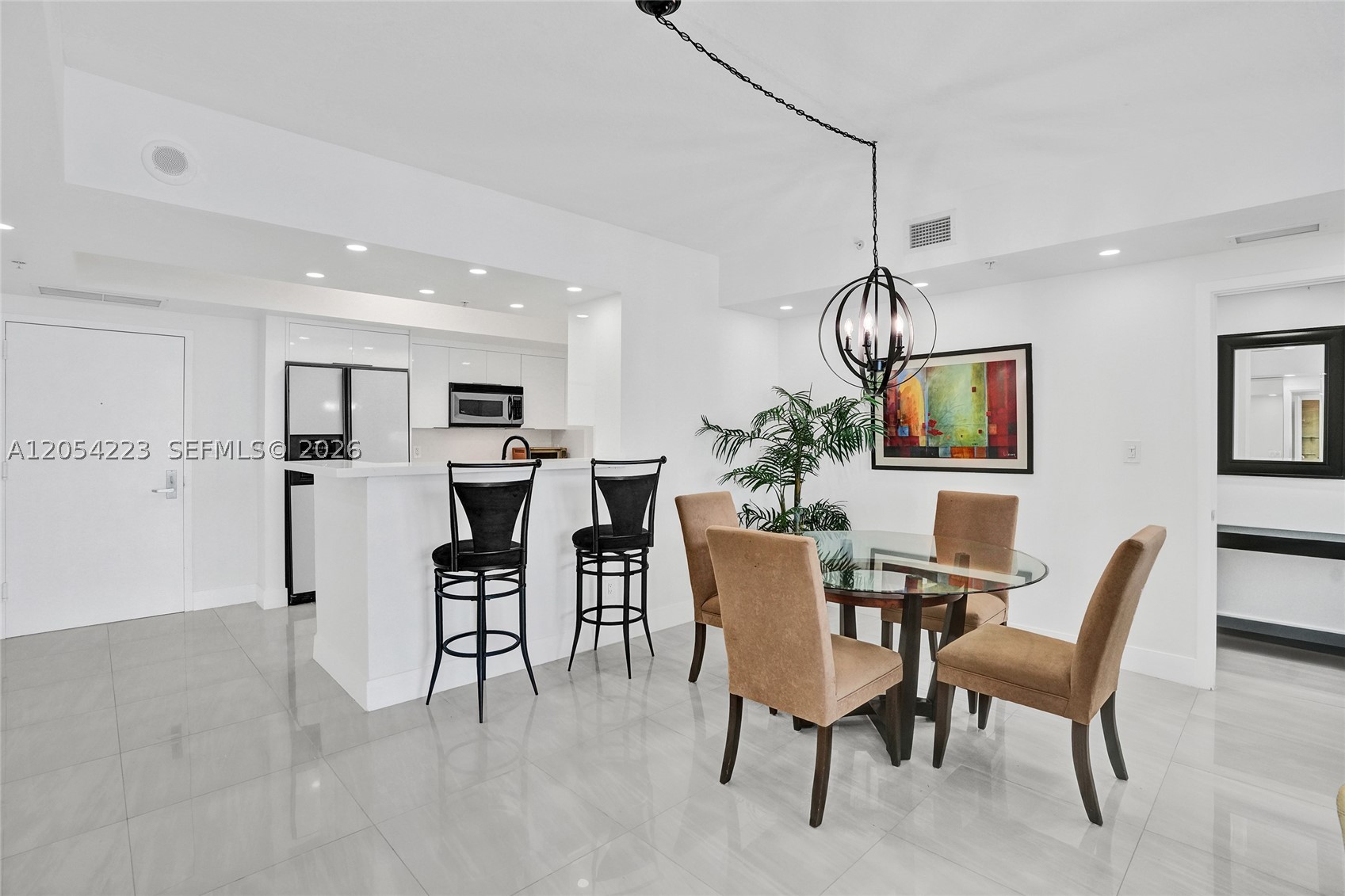335 S Biscayne Blvd #3807, Miami FL 33131