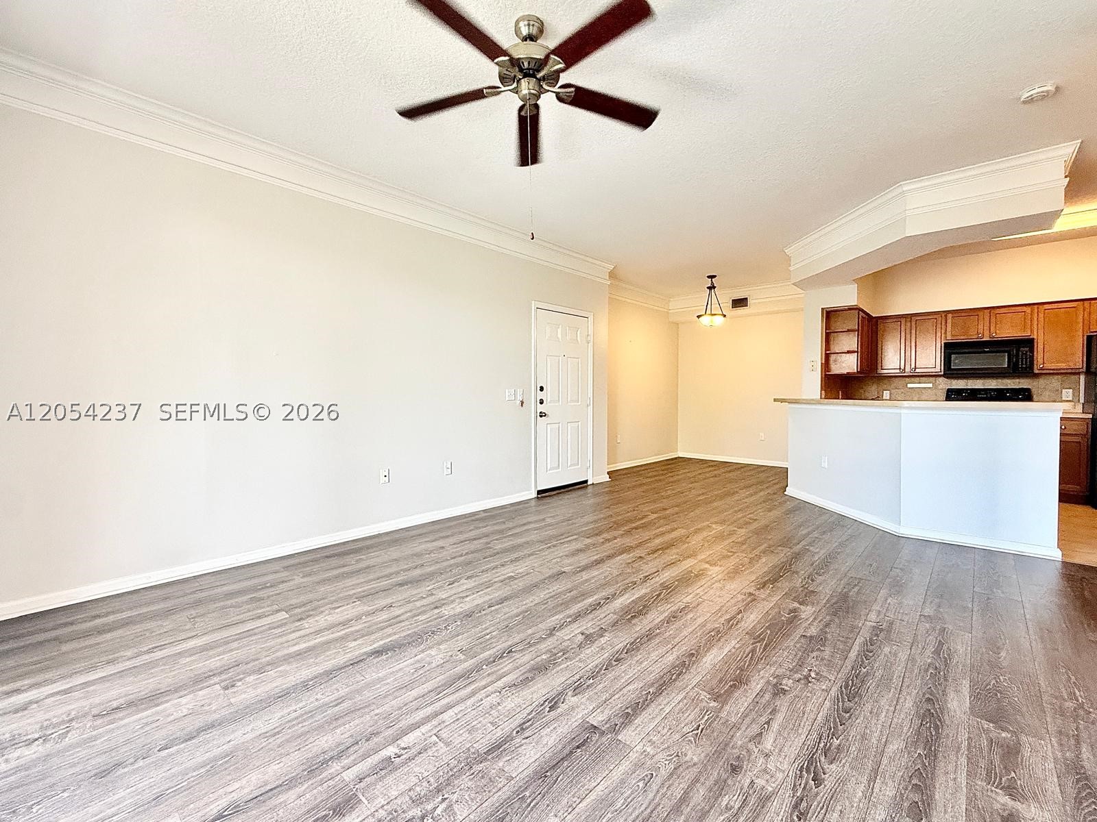 9208 W Myrtlewood Cir W #208, Palm Beach Gardens FL 33418