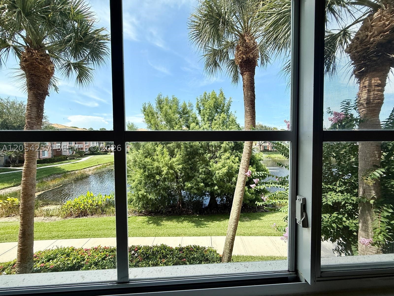 9208 W Myrtlewood Cir W #208, Palm Beach Gardens FL 33418