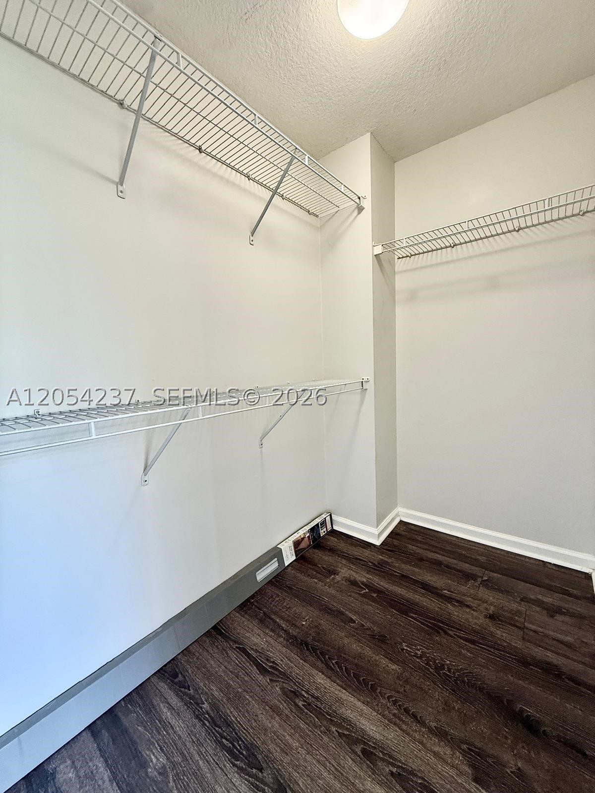9208 W Myrtlewood Cir W #208, Palm Beach Gardens FL 33418