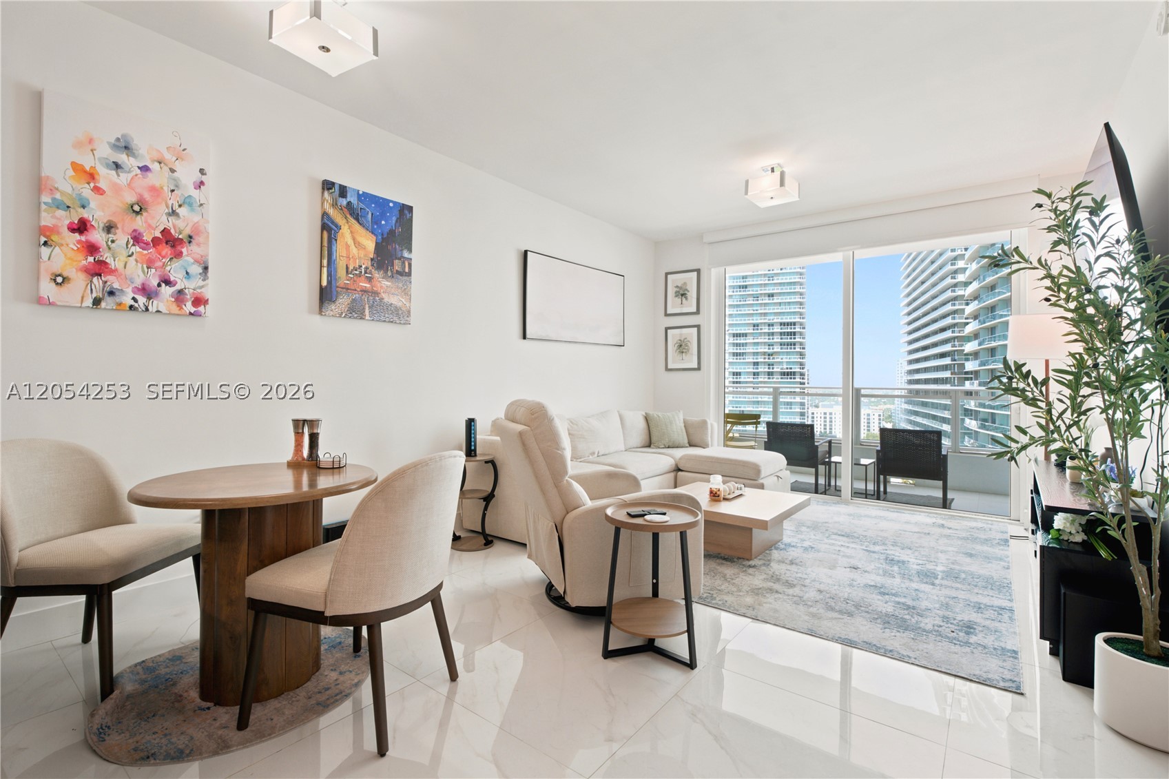 1080 Brickell Ave #1607, Miami FL 33131