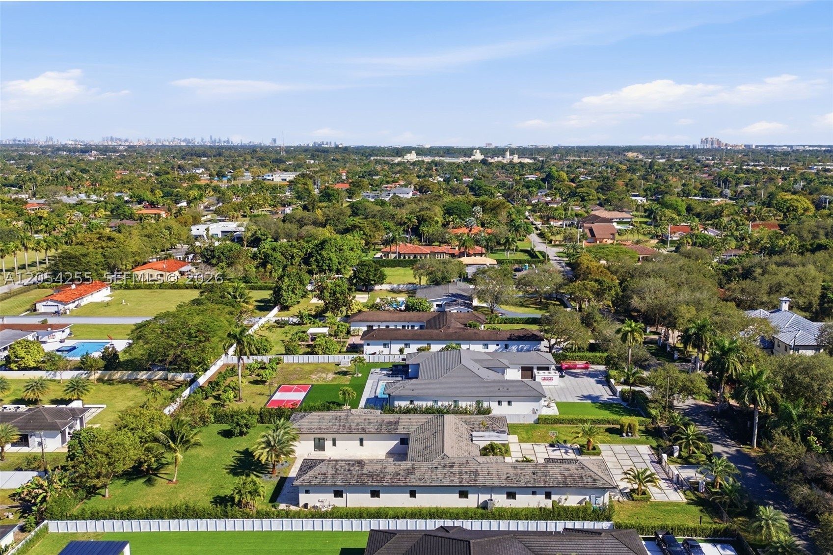 10005 SW 66th St, Miami FL 33173