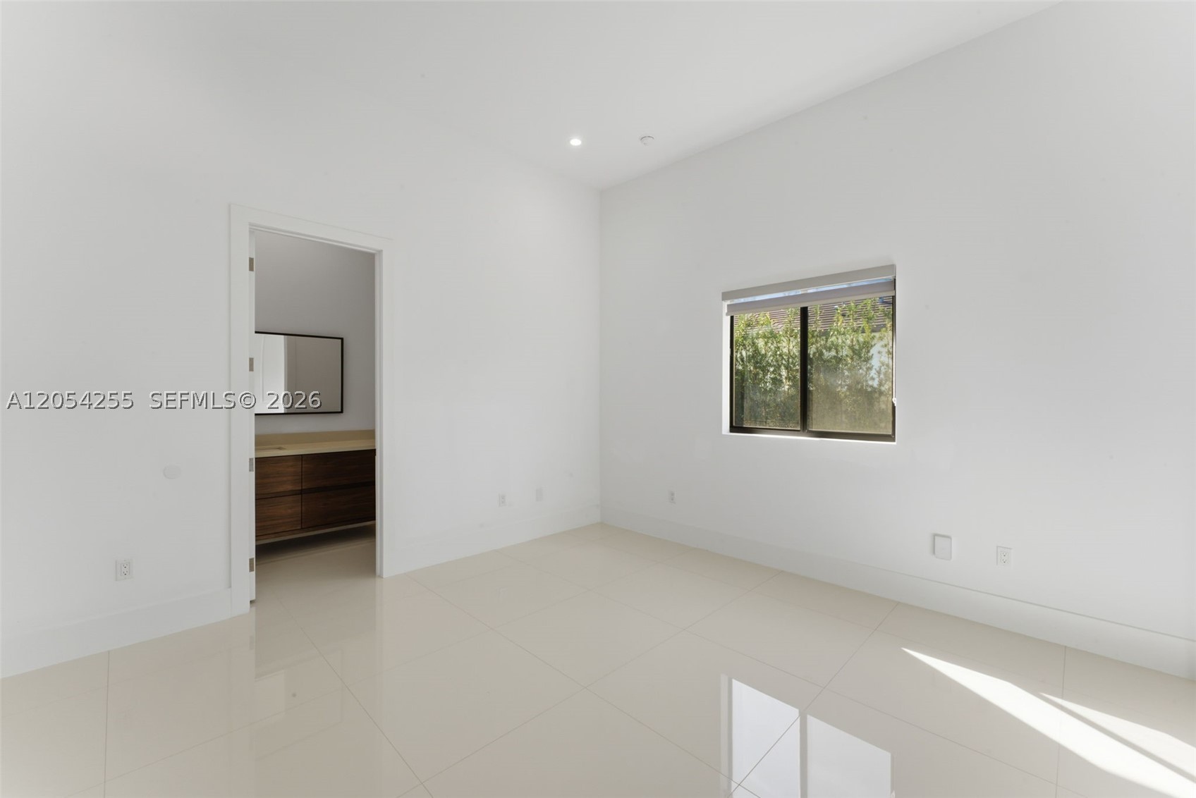 10005 SW 66th St, Miami FL 33173