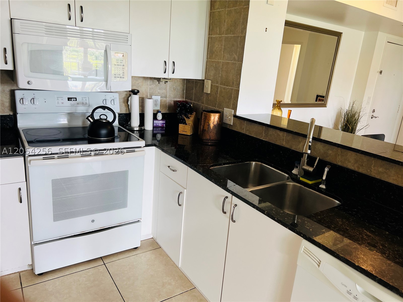 19801 E Country Club Dr #4601, Aventura FL 33180