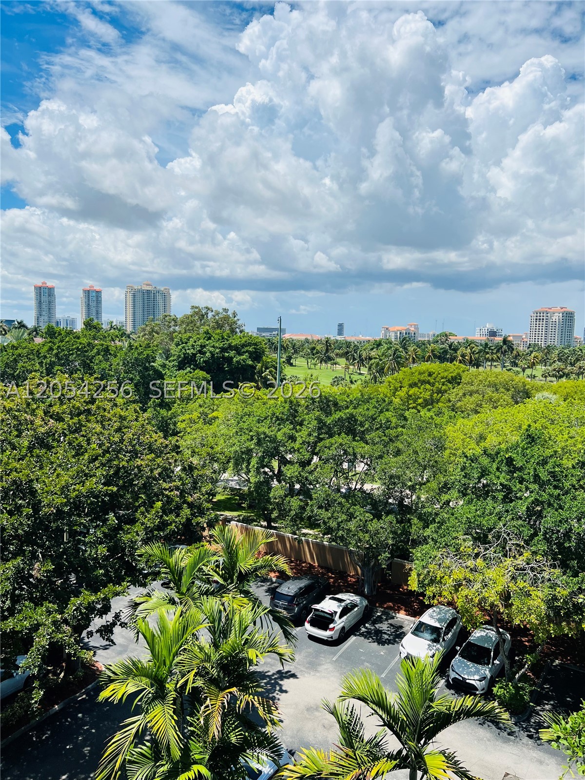 19801 E Country Club Dr #4601, Aventura FL 33180