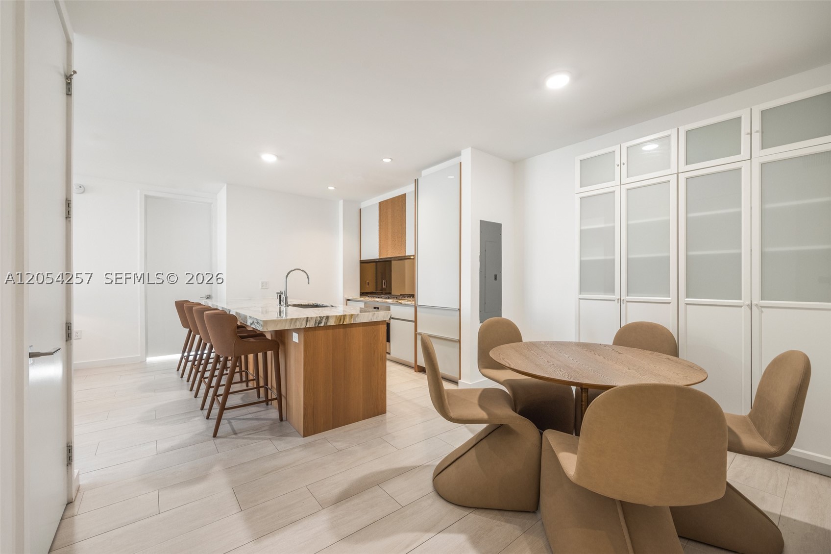 2831 S Bayshore Dr #1701, Coconut Grove FL 33133