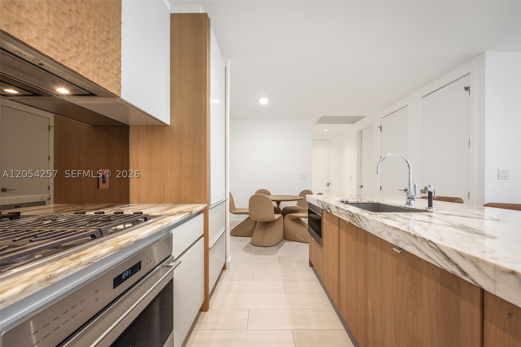 2831 S Bayshore Dr #1701, Coconut Grove FL 33133