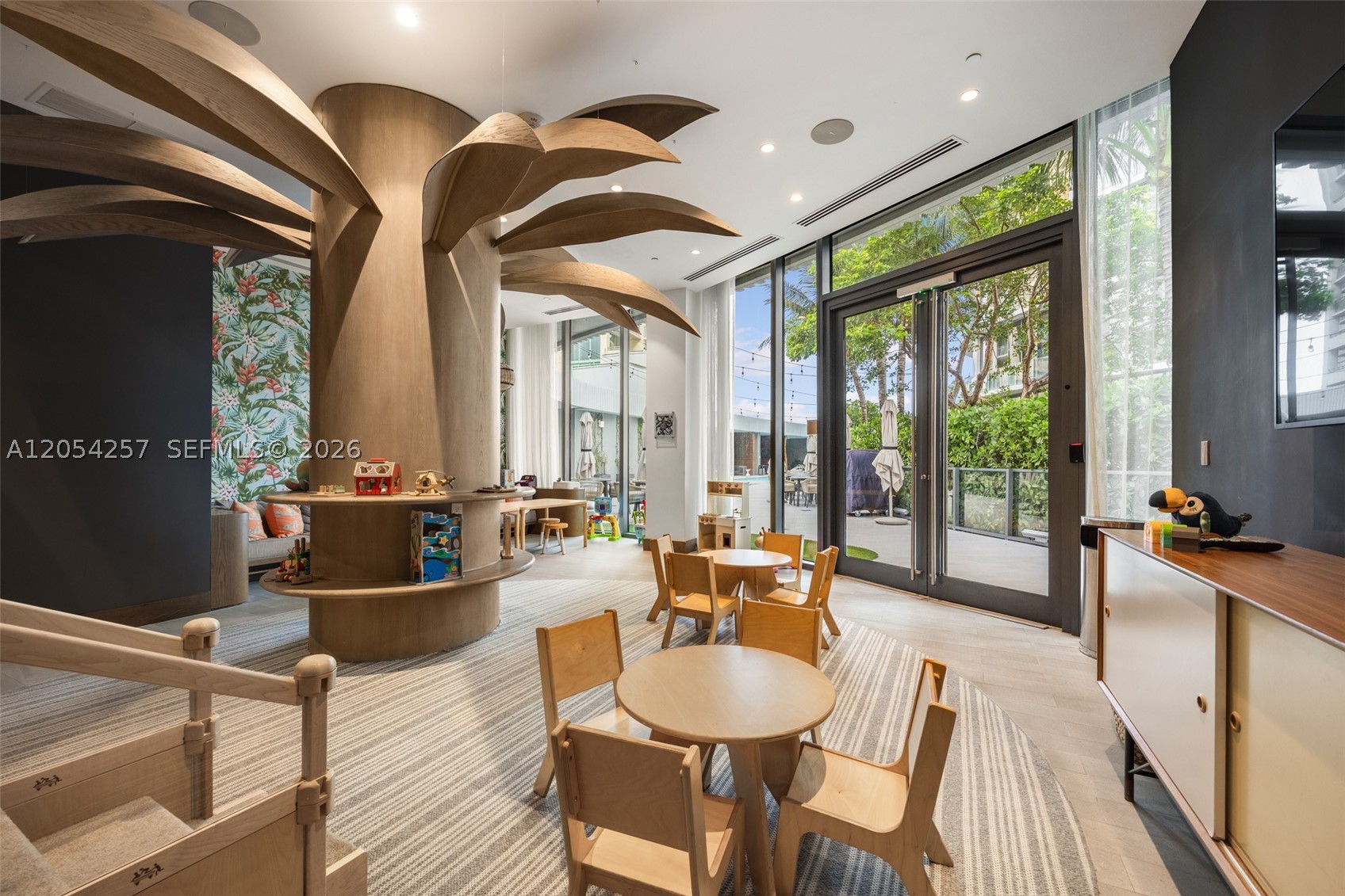 2831 S Bayshore Dr #1701, Coconut Grove FL 33133