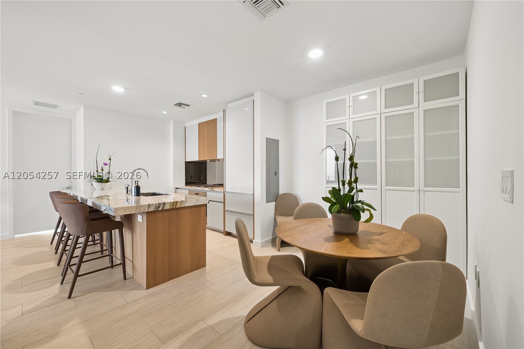 2831 S Bayshore Dr #1701, Coconut Grove FL 33133