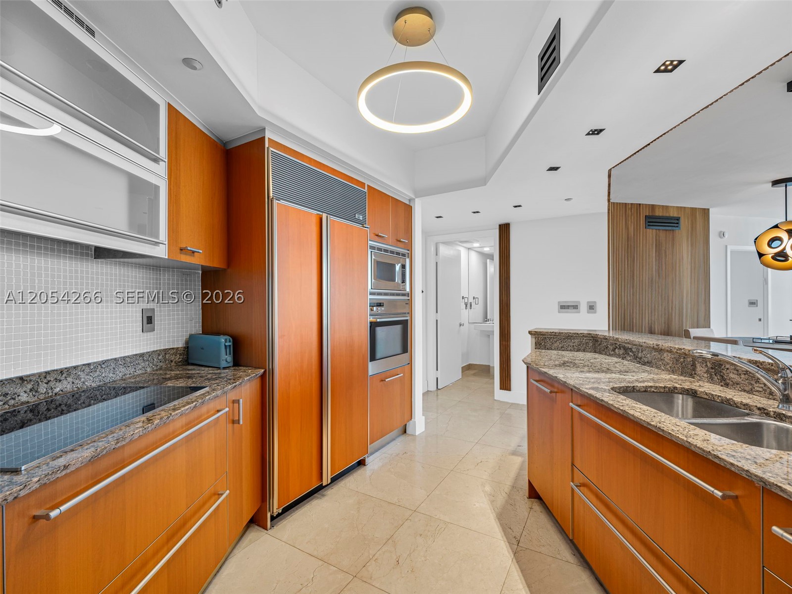 400 Alton Rd #808, Miami Beach FL 33139