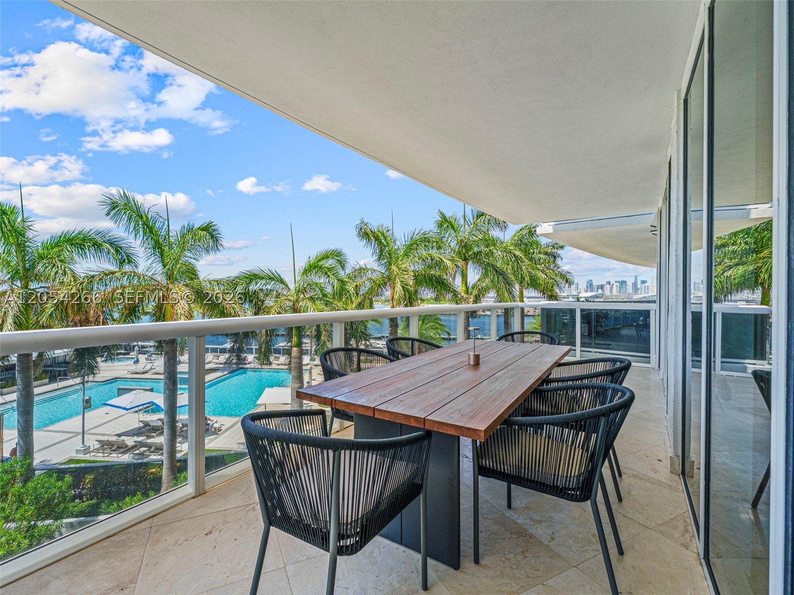 400 Alton Rd #808, Miami Beach FL 33139