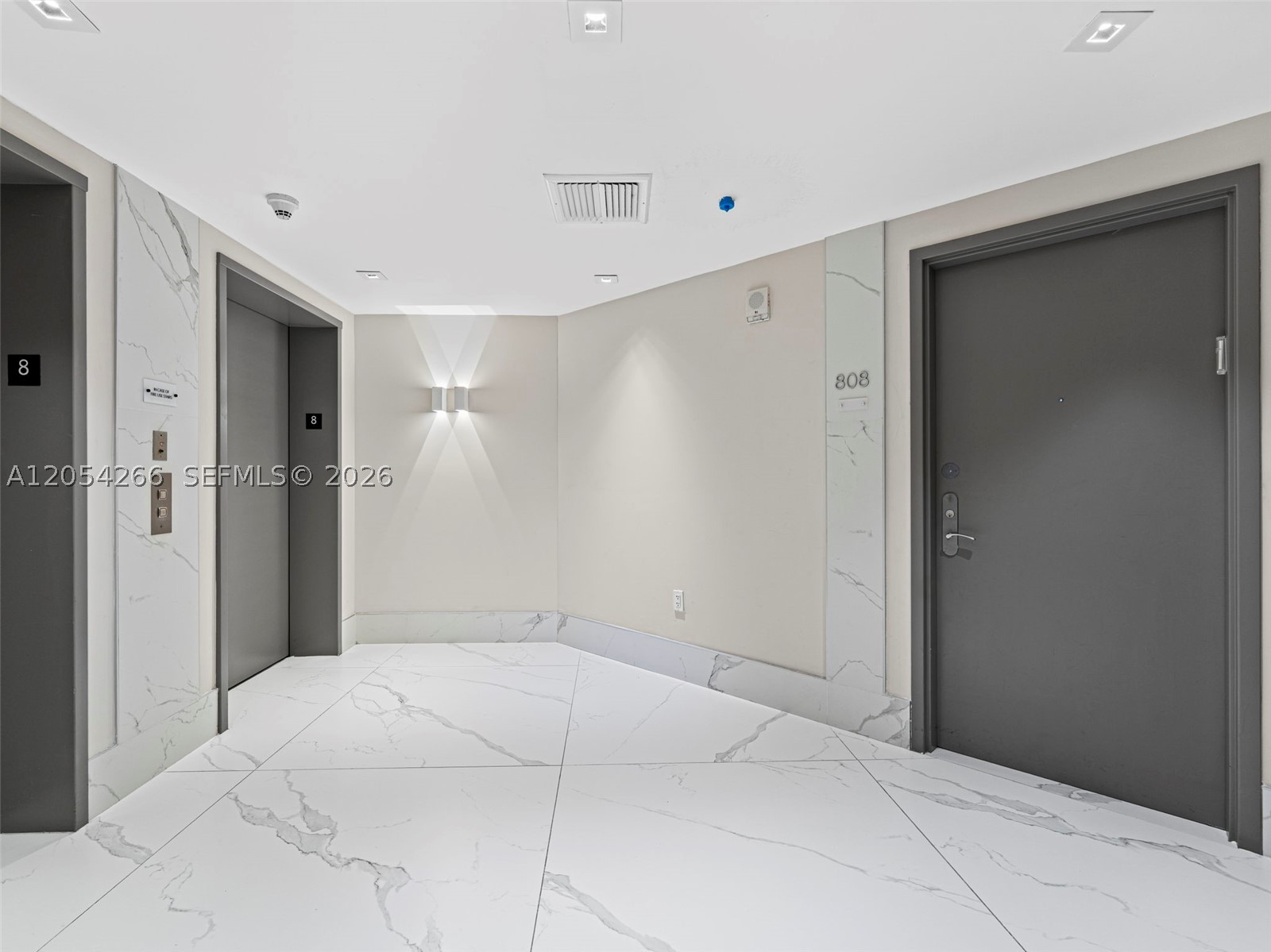 400 Alton Rd #808, Miami Beach FL 33139