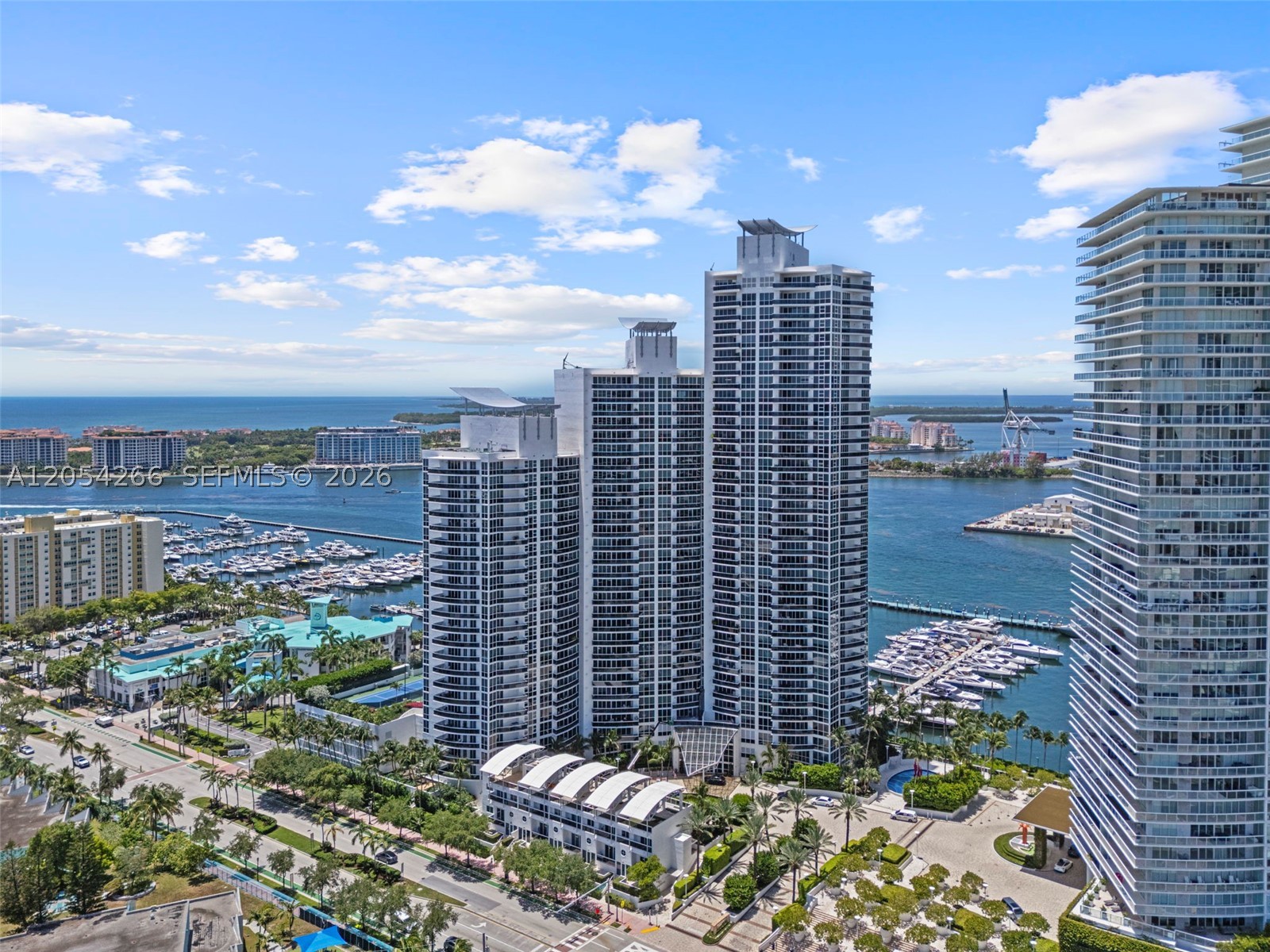 400 Alton Rd #808, Miami Beach FL 33139