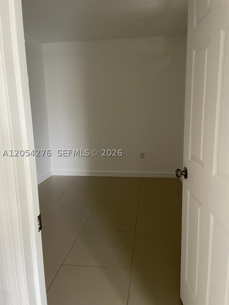 423 E 27th St #201, Hialeah FL 33013