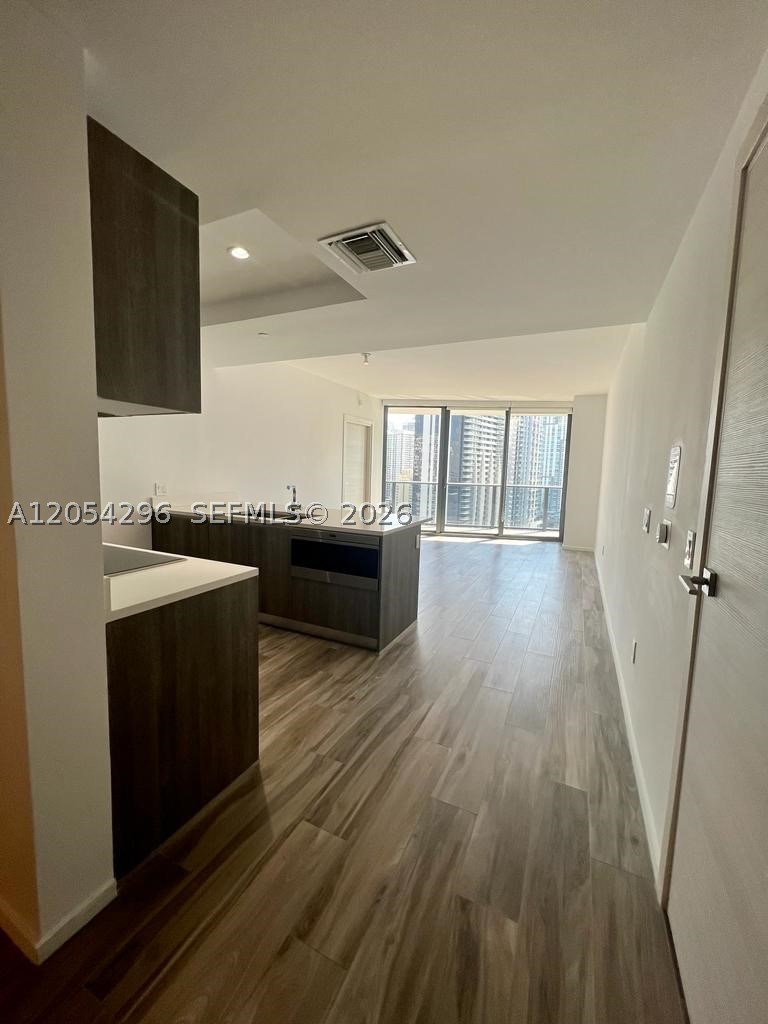 801 S Miami Ave #2203, Miami FL 33130