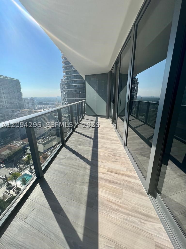 801 S Miami Ave #2203, Miami FL 33130