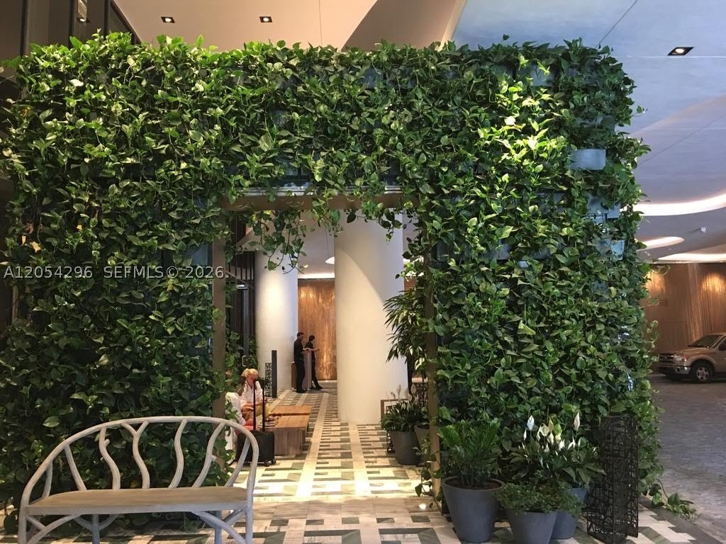 801 S Miami Ave #2203, Miami FL 33130