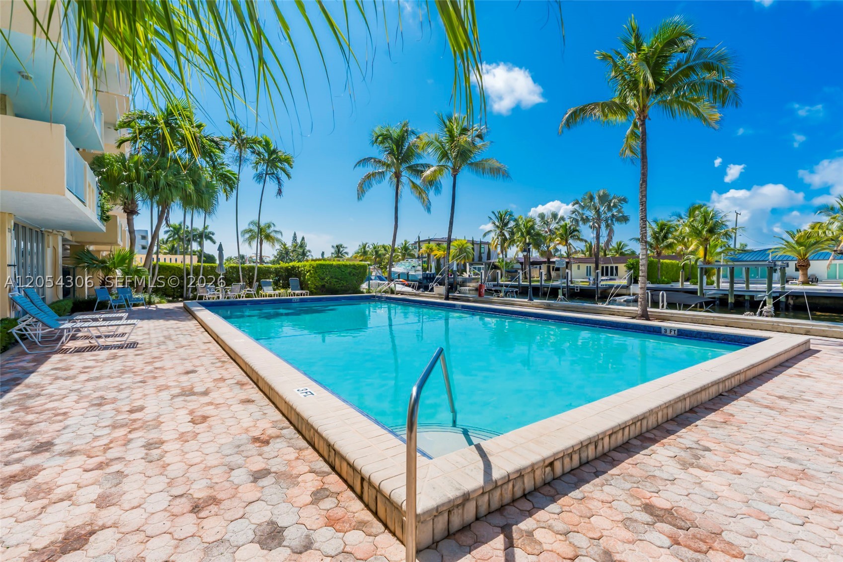 2350 NE 135th St #1510, North Miami FL 33181