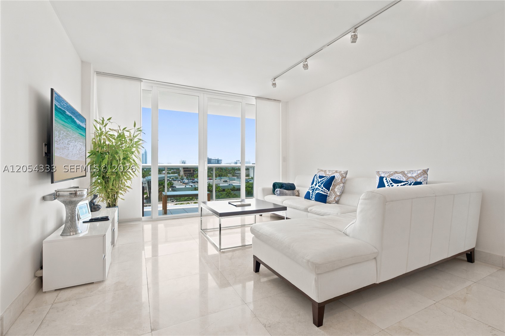 1900 Sunset Harbour Dr #803, Miami Beach FL 33139