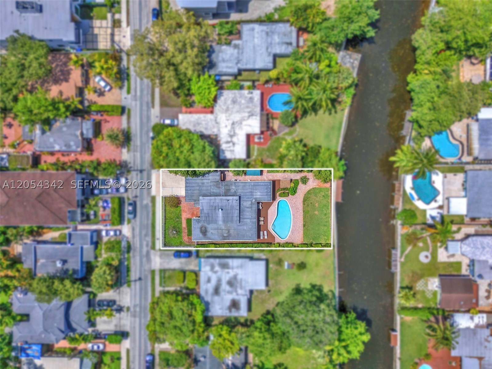 800 SW 8th Ter, Fort Lauderdale FL 33315